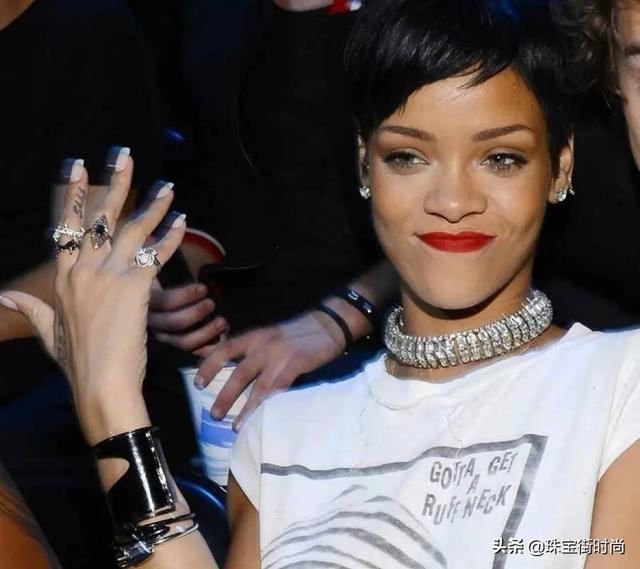 克罗心眼镜的佩戴效果，一次弄明白Chocker佩戴全攻略