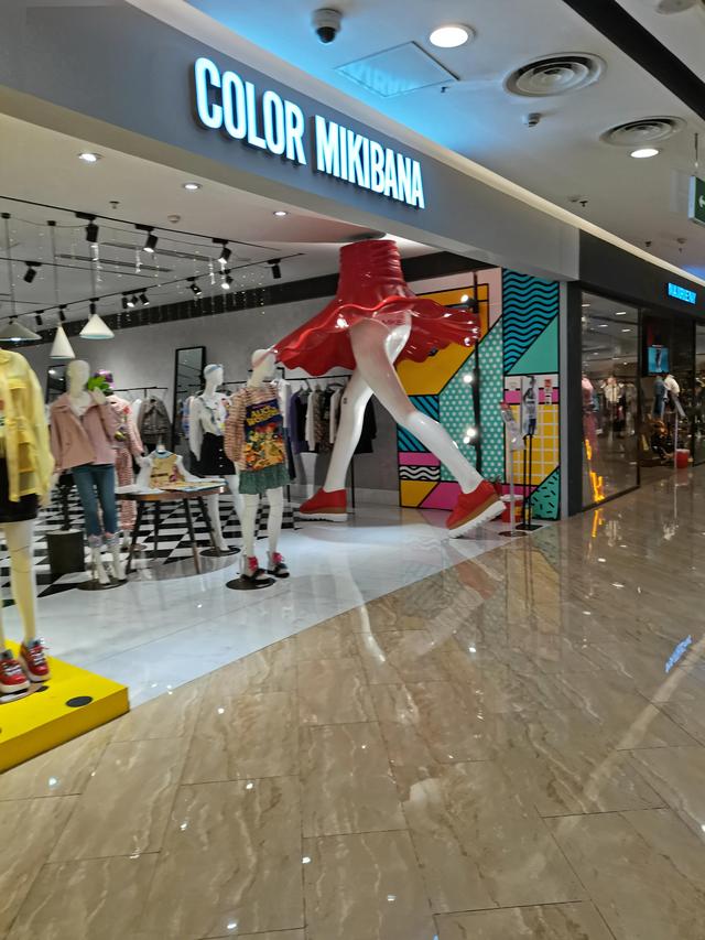 王府井在哪个区，洛阳王府井百货在哪个区（Zara在王府井开了亚洲最大门店）