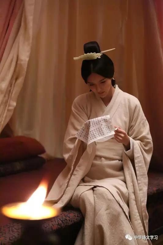 古风十九首李白作品分析，汉代李延年这首佳人曲