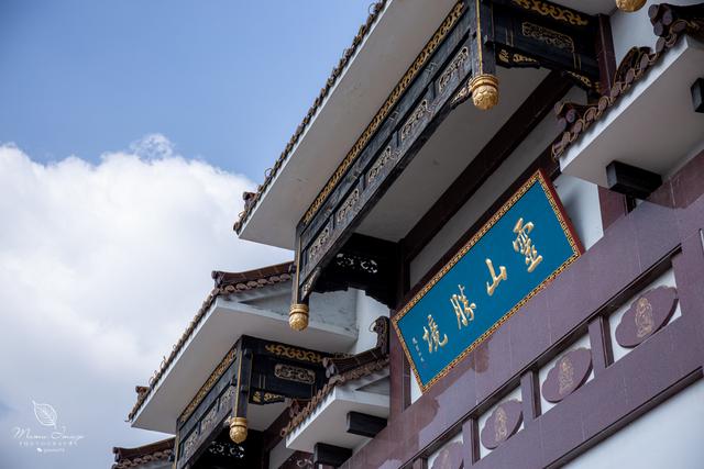 灵山大佛在哪里，江苏无锡灵山大佛在哪里（是无锡最贵的5A级旅游景点）