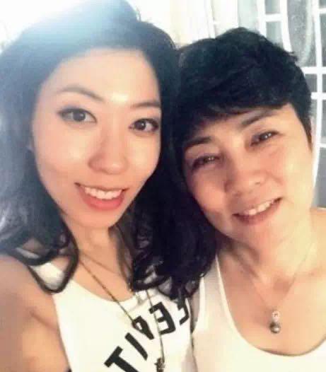 曲婉婷发声母亲入狱，虽然是她母亲被判无期徒刑
