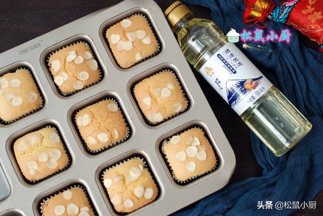 小蛋糕的制作方法，在家自己制作小蛋糕简单做法