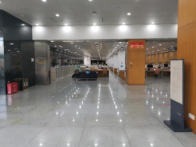 深圳图书馆开放时间，深圳市最大的图书馆是