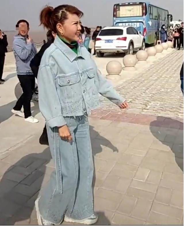 肥胖的中年大姐图片(胖子中年)