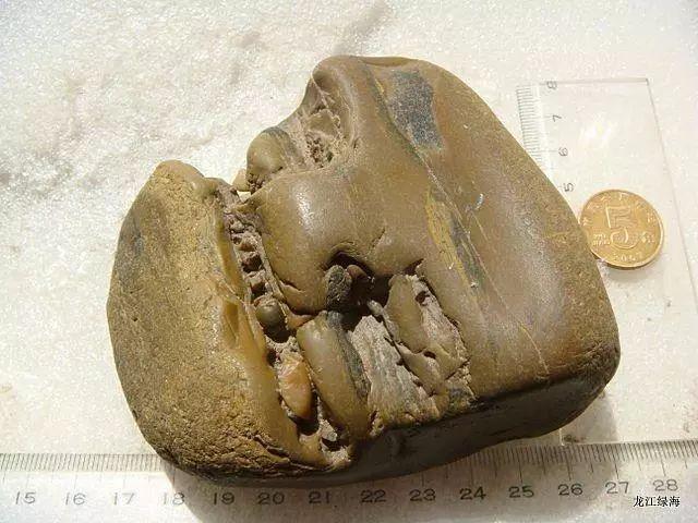 什么样类型的玉石最好，必看身价大不同