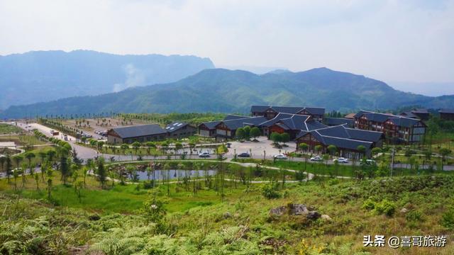 贵州黔西南旅游景点大全介绍，贵州黔西南十大景点有哪些