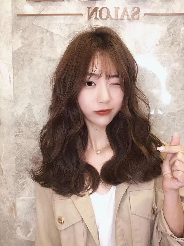 这是我今年见过最潮的发型，男生不要只会剪“寸头”