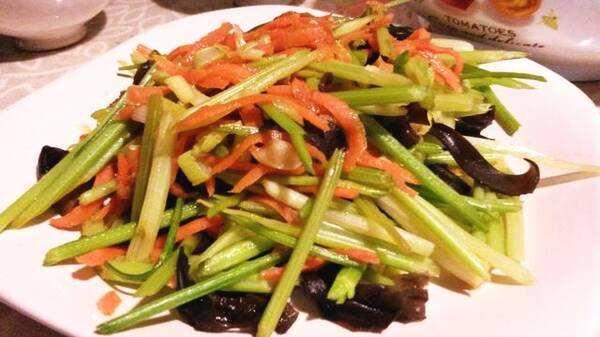 芹菜怎么吃好吃又简单，分享10种家常做法