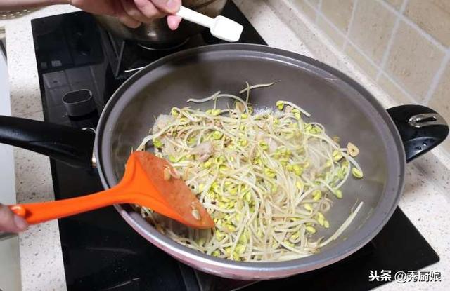 豆芽菜的做法大全家常，家常炒豆芽菜的做法大全（炒豆芽不要直接下锅炒）