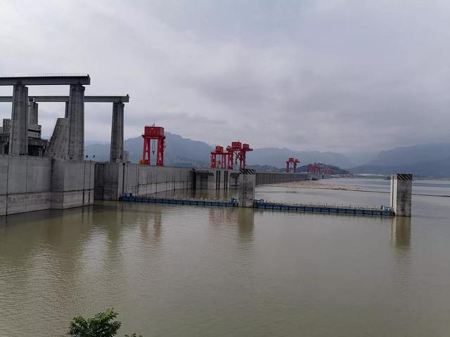 三峡大坝旅游景点，湖北宜昌三峡大坝旅游景点有哪些（领略世界第一坝的水涨船高）
