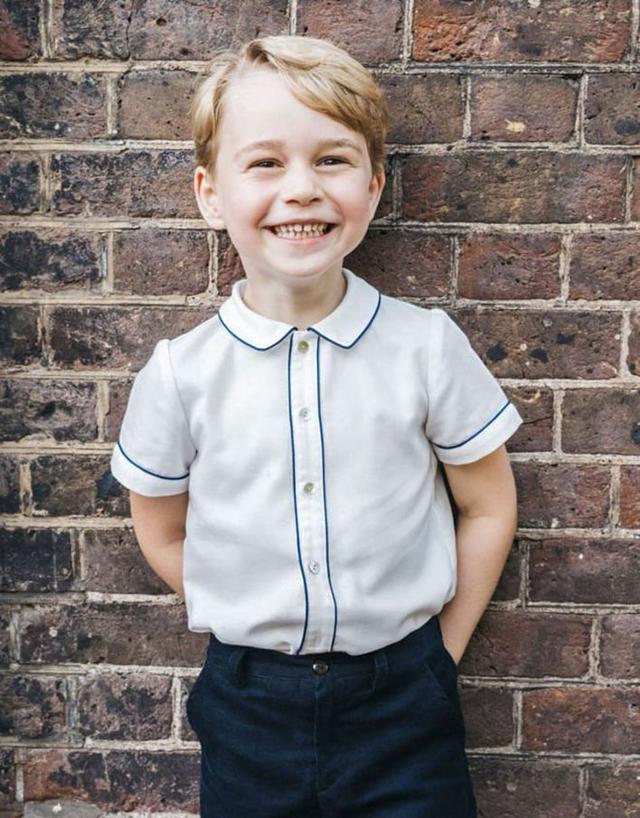 乔治小王子个人资料，全世界最可爱英俊的王位接班人