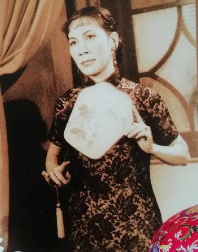 马莉莉演的沪剧日出全场，为何称沪剧日出是一个里程碑