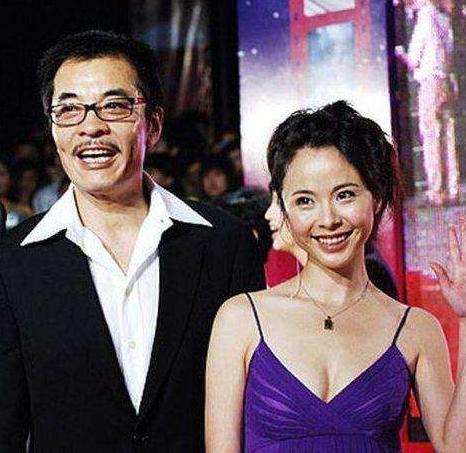 抛弃小23岁杨若兮，刘威现况（被大23岁刘威抛弃后）