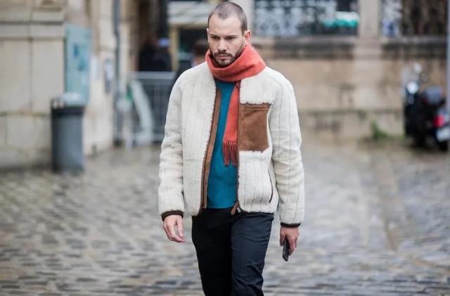 骆驼绒和抓绒的区别，户外服饰——美军抓绒衣P300