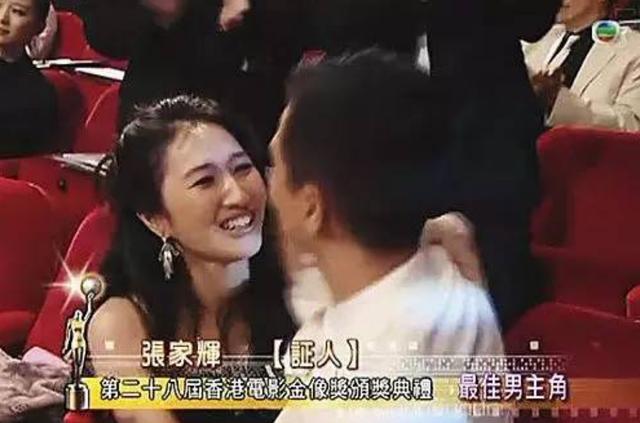 從窮小子到影帝，在最無助的時候，妻子放棄自己的事業支持他 娛樂八卦吃瓜 第14张