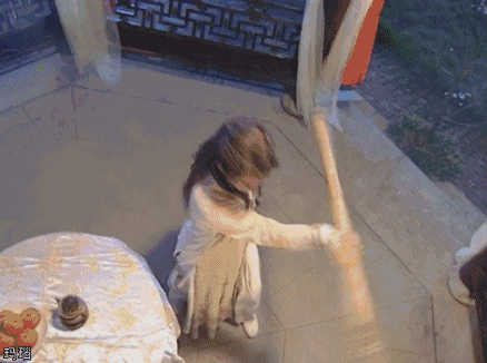 焦恩俊凭啥都能转，焦恩俊近期微博