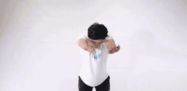 蛙泳腿蹬腿如何发力，蛙泳入门教学