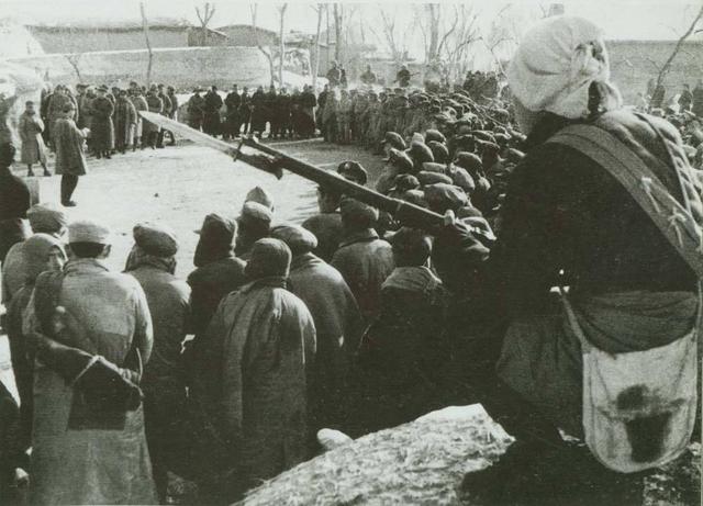 冀中地道战真实影像，美军专程到冀中学习八路军地道战