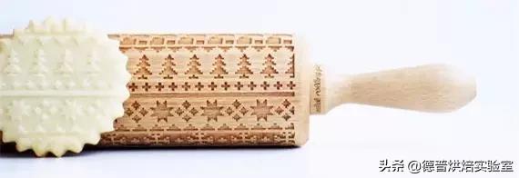 擀面杖如何制作，有时候擀面杖也能做出艺术甜品