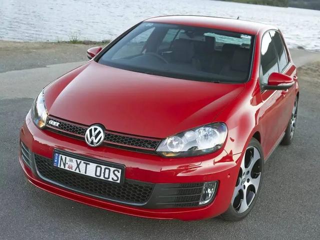 第六代高尔夫gti1.4t动力表现如何，回顾大众高尔夫GTI的演变
