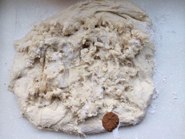 怎样做酥脆香甜的油饼，油饼家常做法外皮酥脆可口