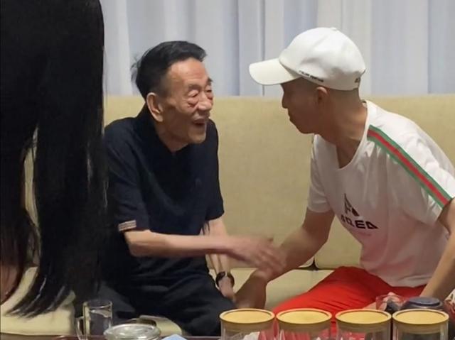 杨议和韩兆为何分道扬镳，条子哥韩兆探望杨议父亲
