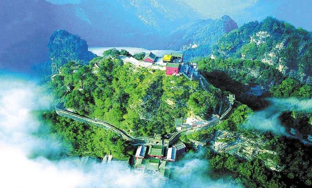 武当山金顶简介，武当山金顶的秘密（武当山金顶的来历）