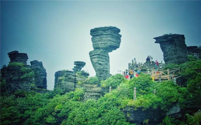 贵州比较适合自驾游的公路，看尽贵州山水风光和少数民族风情