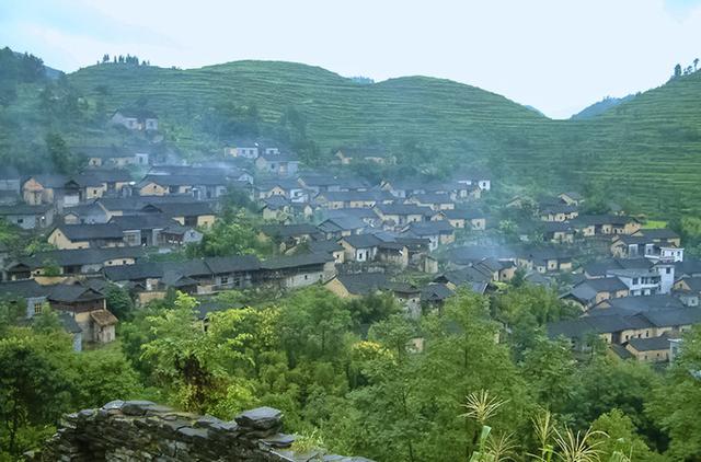 凤凰古城2天自由行攻略，凤凰古城二日游攻略