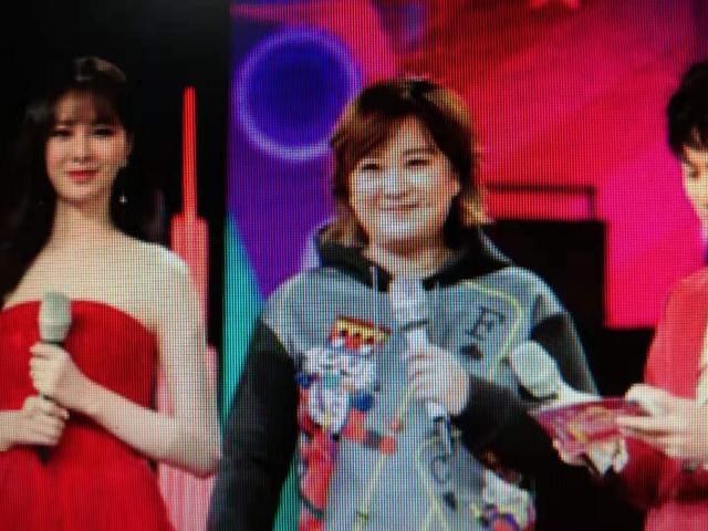 相声演员贾玲今年多大了，40岁贾玲暴瘦50斤