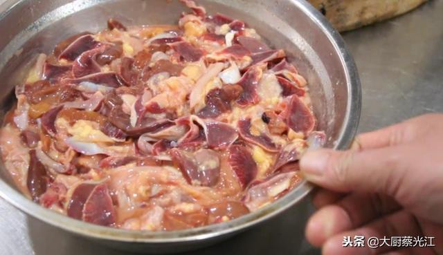 南方黔江鸡杂的正宗做法，黔江鸡杂的正宗做法