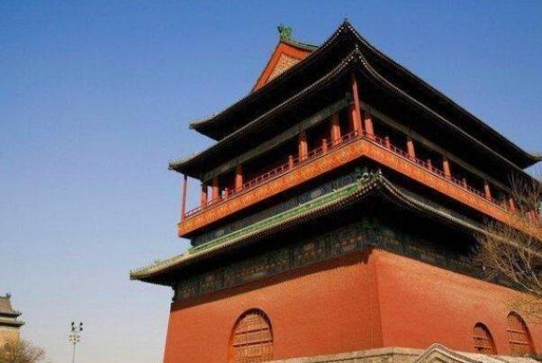 全国最高的钟楼，是中国现存形制最大、保存最完整的一座