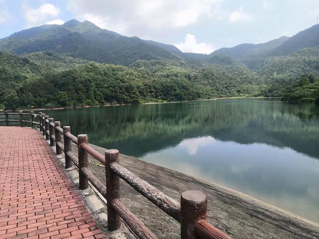 厦门有哪些景点，厦门市十大景点排名榜（厦门旅游攻略：六大必去景点）