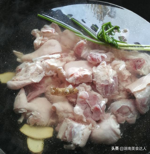 猪脚的家常做法，自制猪脚的家常做法窍门