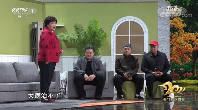 贾玲和岳云鹏的原名，贾玲胖成表情包