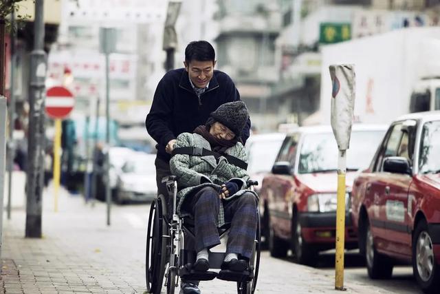 李恩霖钟春桃原型照片