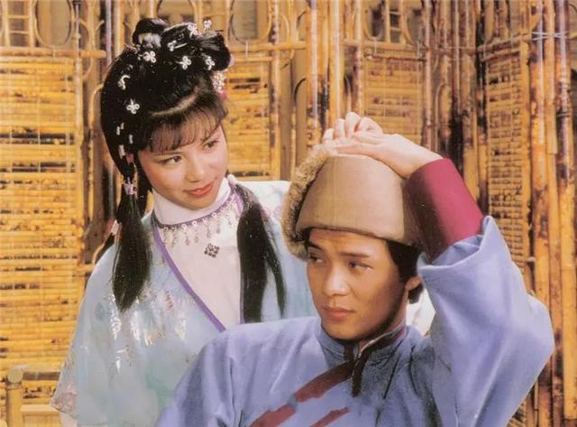 黄日华主演的电视剧，黄日华评分最高的8部电视剧（周润发成就了黄日华）