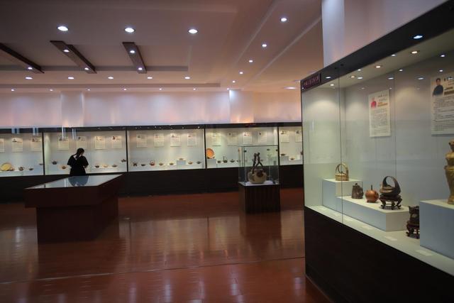 宜兴紫砂壶市场在哪里，宜兴紫砂最大市场在哪里