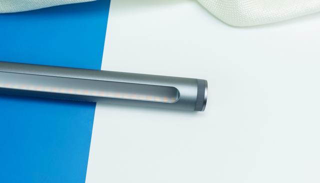 yeelight屏幕灯和小米灯，只是小米显示器挂灯的升级