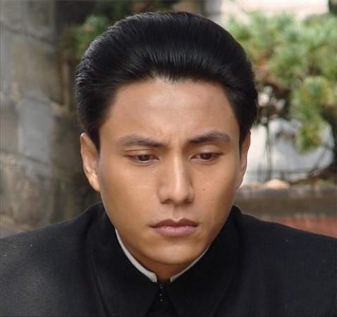 扮演周总理的16位特型演员哪个最像，演得太像周恩来总理了