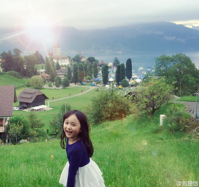 刘楚恬一家三口，小芈月刘楚恬人气不输孙俪