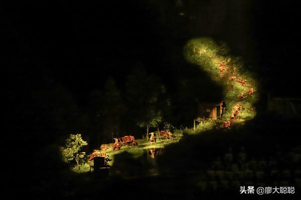 重庆武隆旅游攻略，武隆旅游攻略完整版（武隆旅游攻略）