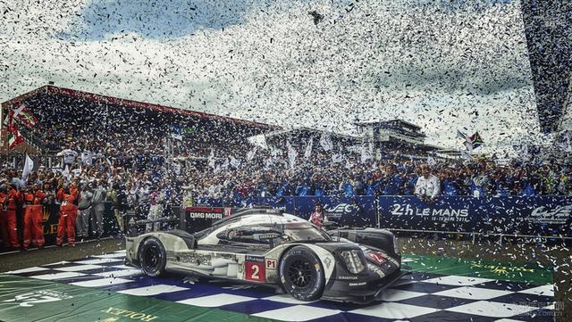 保时捷taycan有哪些黑科技，纯电还能叫保时捷吗