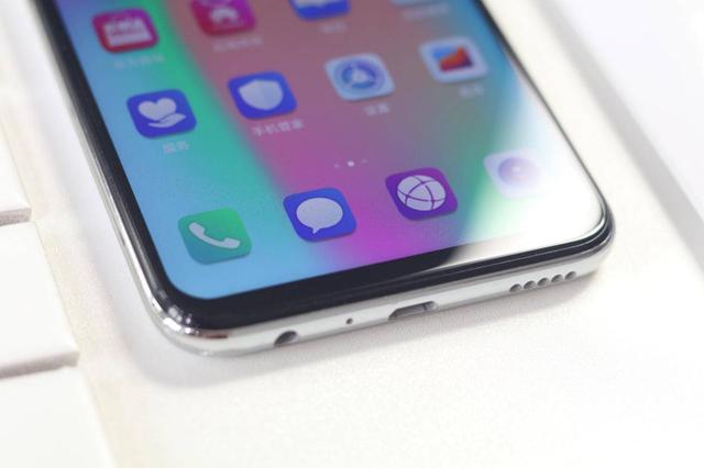 评测荣耀10青春版，荣耀10青春版测评