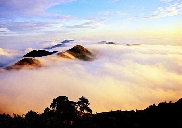 湖南有什么地方好玩的旅游景点，湖南十大最美景点