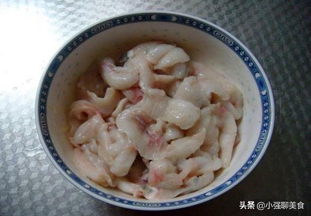 正宗酸菜鱼的做法川味，鱼肉少刺滑爽汤汁辣爽下饭