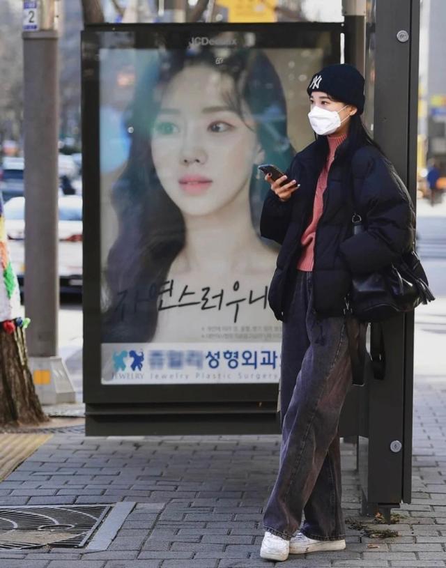 韩国服装搭配图片，最新韩国穿搭