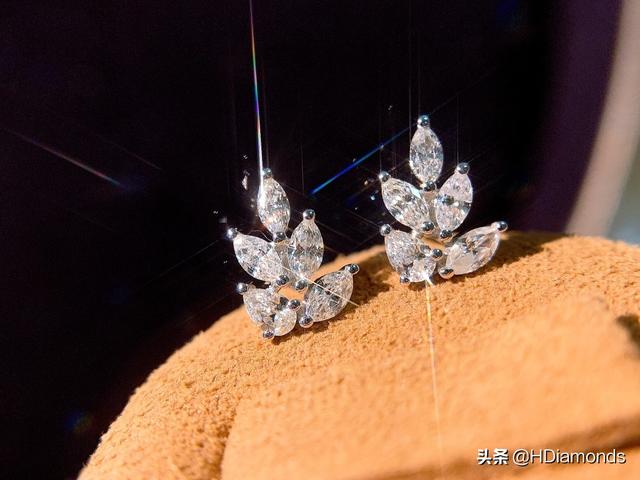 情人节礼物排行榜，情人节礼物排行榜实用大牌（情人节送什么礼物好）