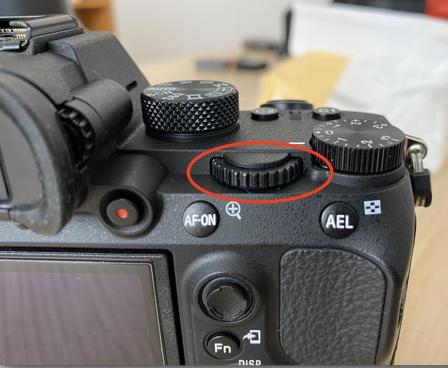 索尼微单相机入门教程和拍照技巧，手把手教你完成基本设置