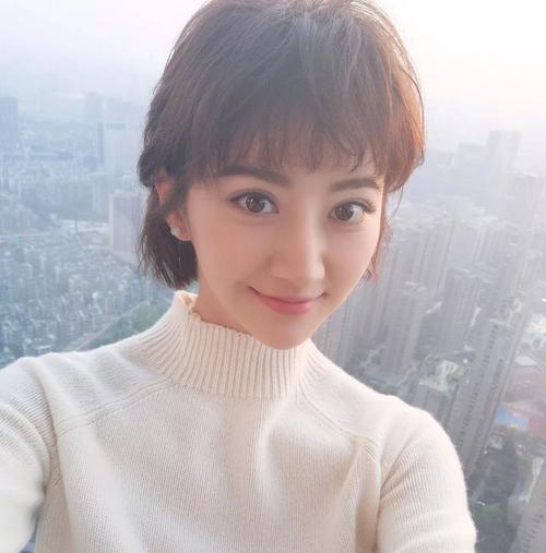 女明星的短发好看的有哪些，不是所有人都适合短发